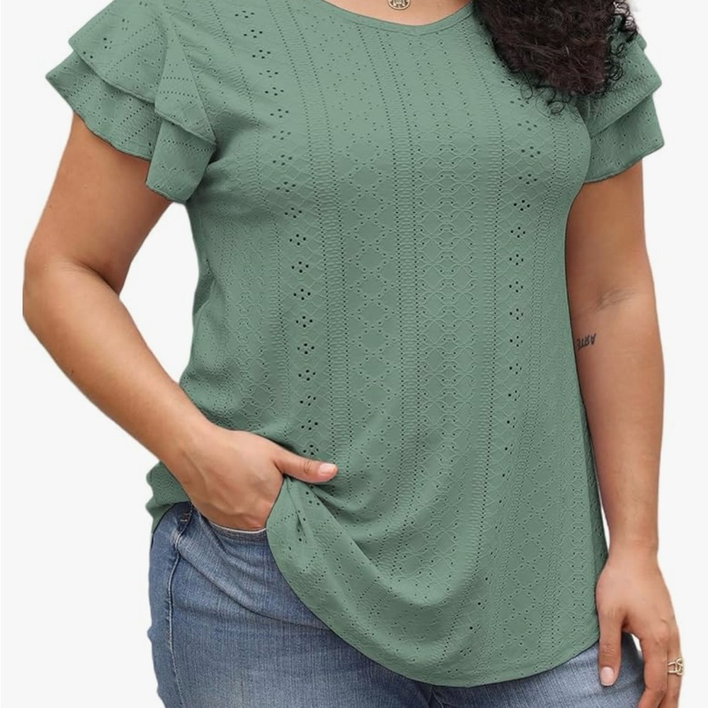 Green Ruffled Flutter Sleeve Blouse - Picture 4 of 4
